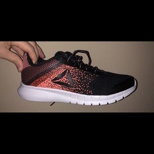 8.5 Women Reebok shoes